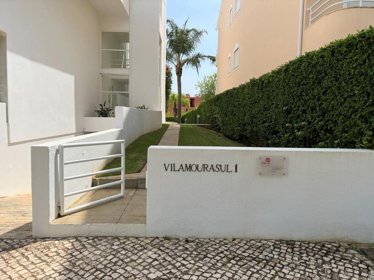 Apartmán Vilamoura Typical 1 With Pool By Homing Exteriér fotografie